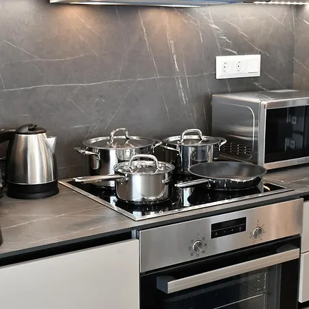 Mini City Getaway Apartment